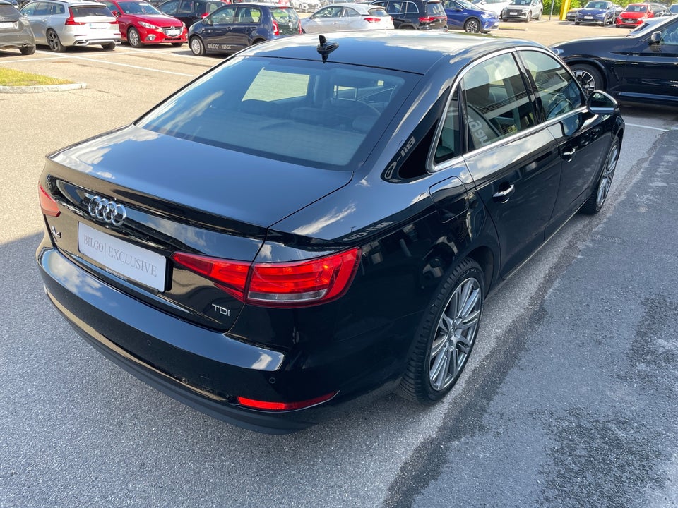 Audi A4 2,0 TDi 150 S-tr. 4d