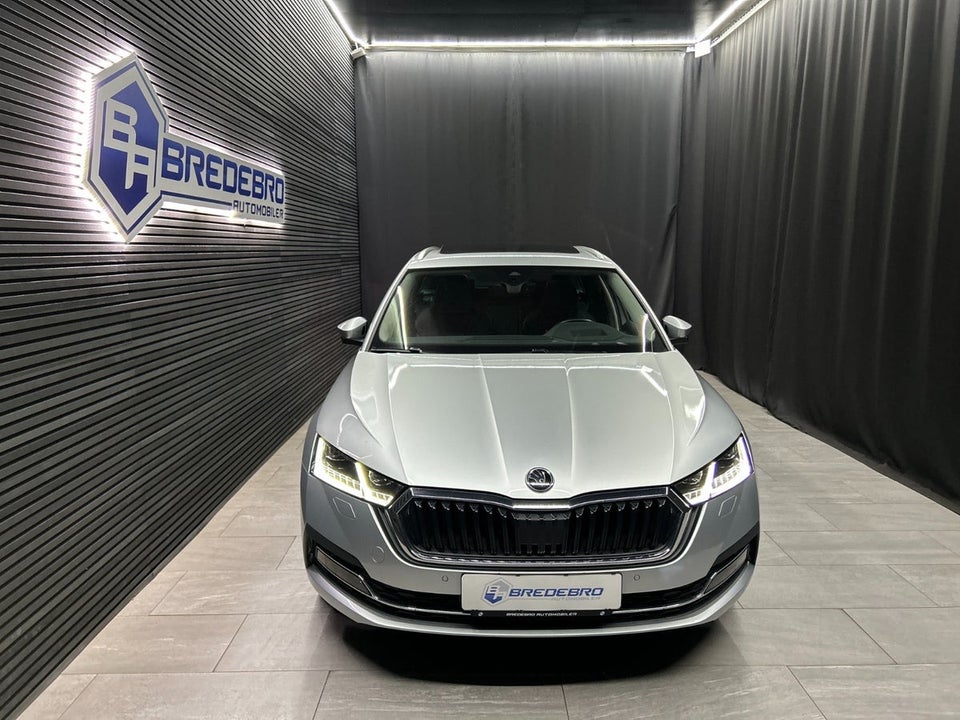 Skoda Octavia 1,4 TSi iV Sportline Combi DSG 5d
