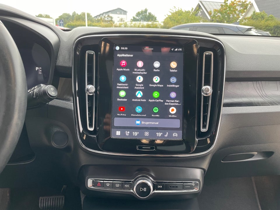 Volvo XC40 ReCharge Twin Ultimate 5d