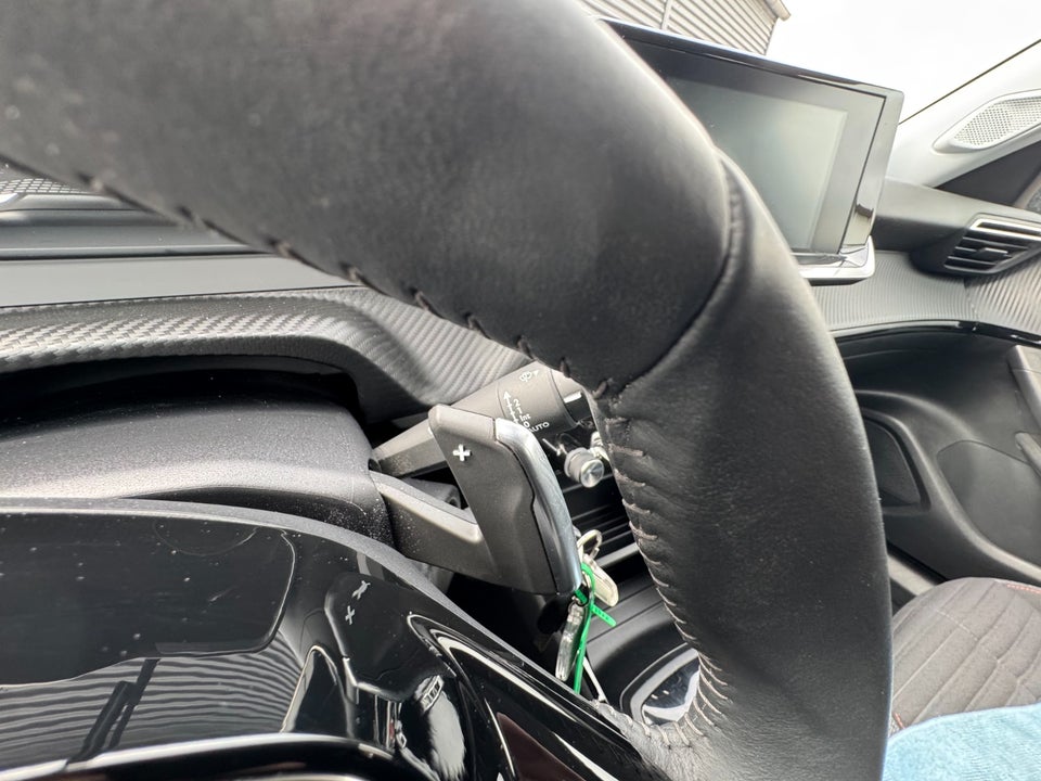 Peugeot 2008 1,2 PureTech 130 Active Limited EAT8 5d