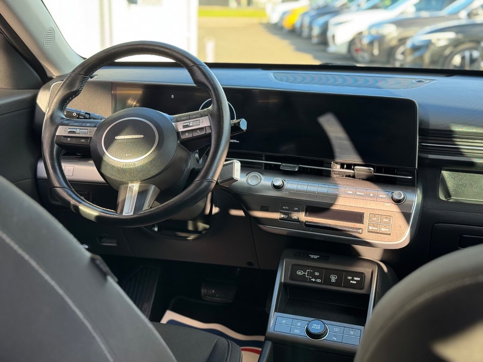 Hyundai Kona 65 EV Essential 5d