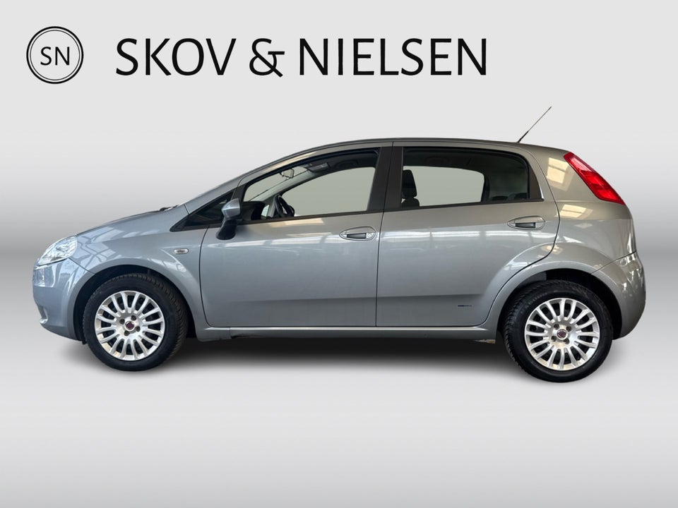 Fiat Grande Punto 1,4 Dynamic 5d