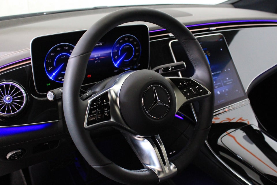 Mercedes EQE300 AMG Line 4d