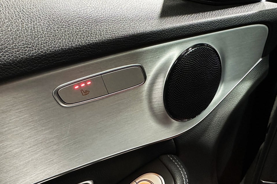 Mercedes C220 d 2,2 AMG Line stc. aut. 5d