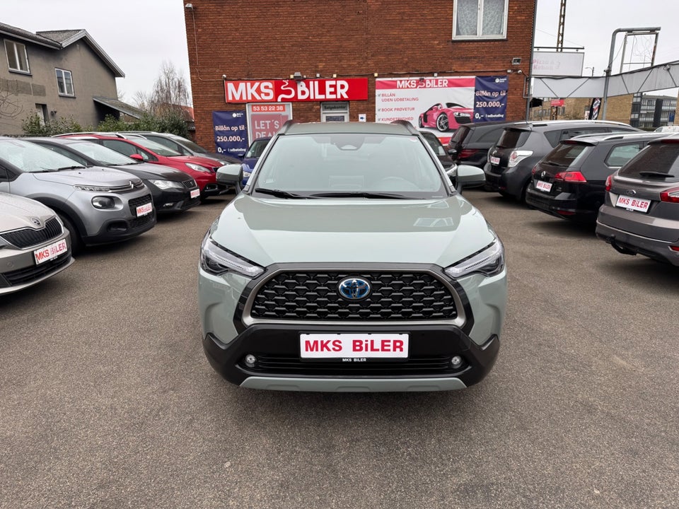 Toyota Corolla Cross 2,0 Hybrid Style Comfort CVT 5d