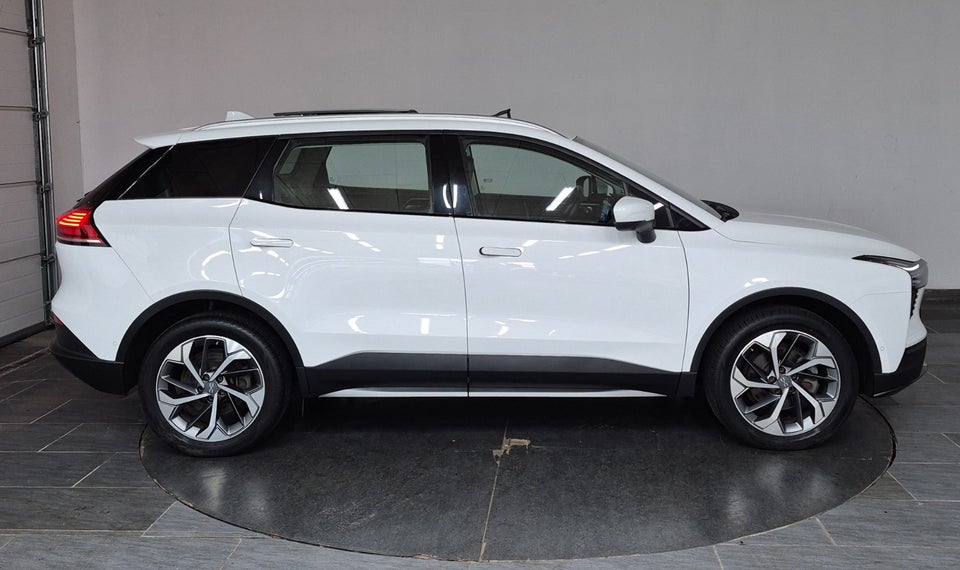 Aiways U5 Premium 5d