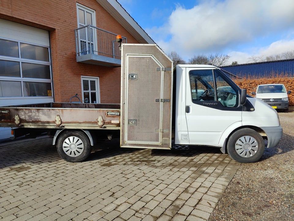 Ford Transit 350M Ladvogn 2,4 TDCi 115 Ambiente 2d