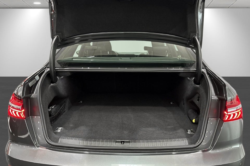 Audi A6 50 TFSi e Sport Prestige quattro S-tr. 4d