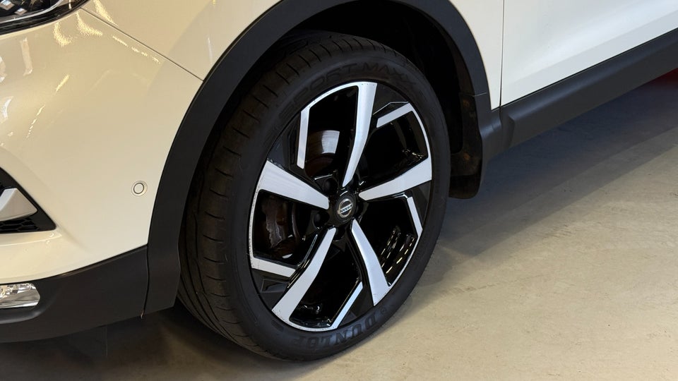 Nissan Qashqai 1,2 Dig-T 115 Tekna 5d