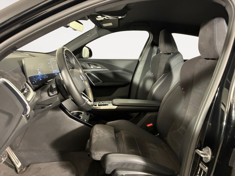 BMW iX2 eDrive20 M-Sport Premium 5d