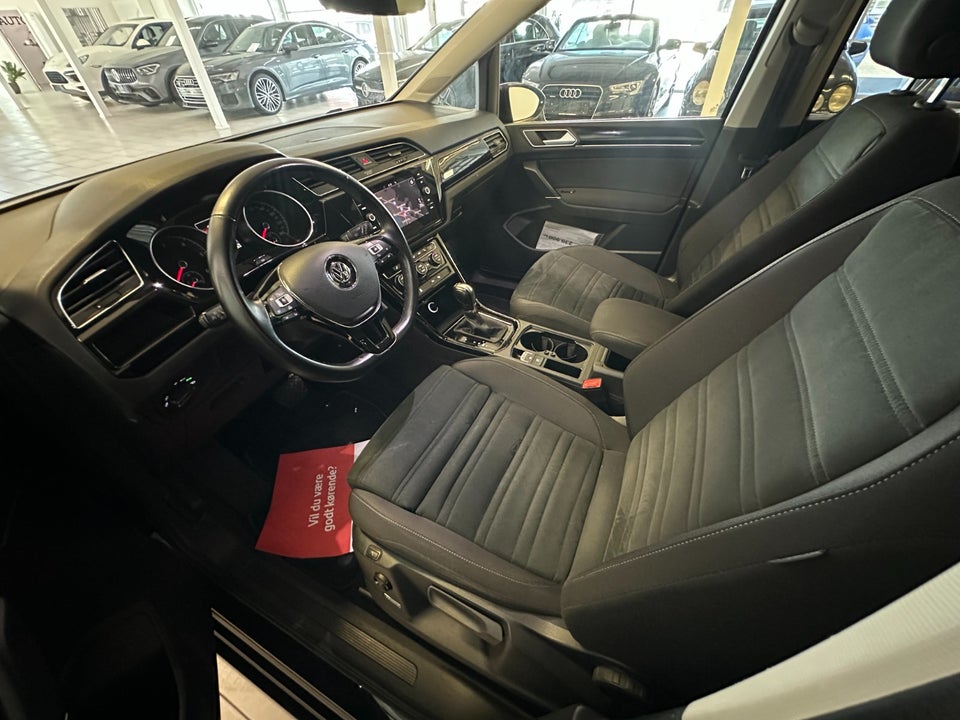 VW Touran 2,0 TDi 190 Highline DSG 5d
