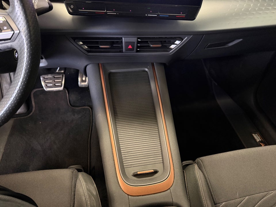 Cupra Born 58 High 5d