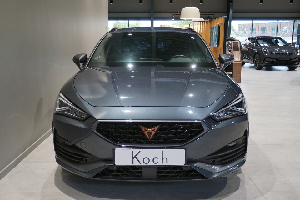 Cupra Leon 2,0 TSi Sportstourer DSG 4Drive 5d