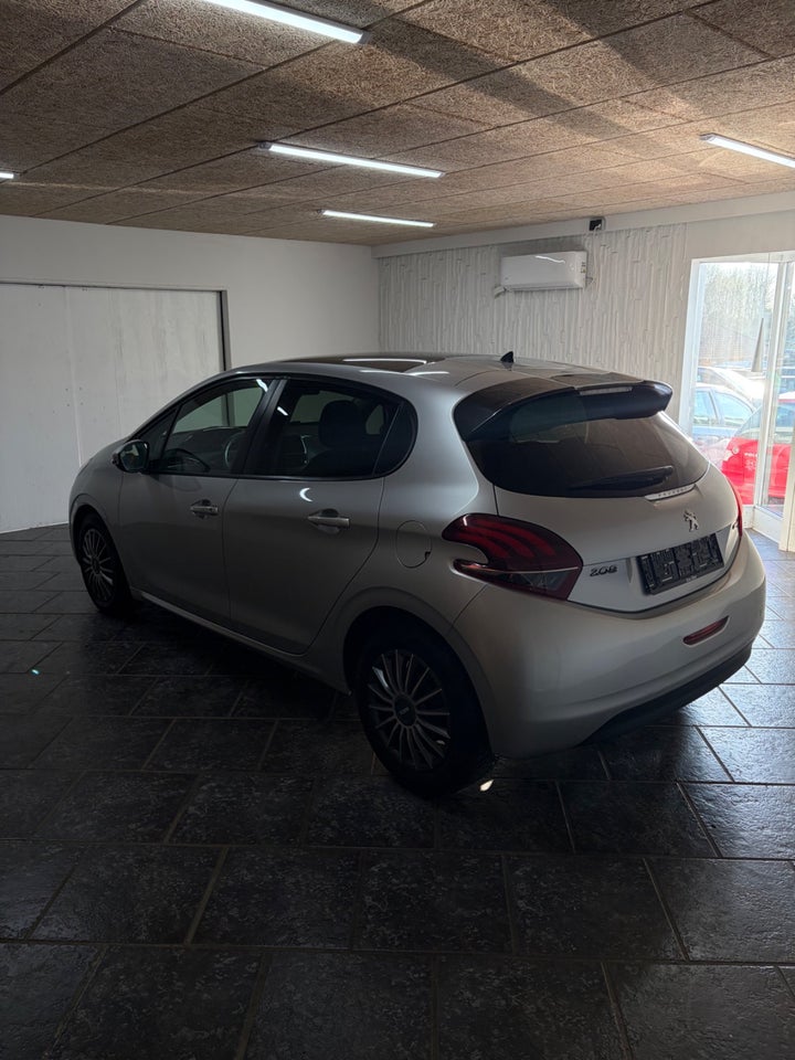 Peugeot 208 1,6 BlueHDi 100 Active+ 5d