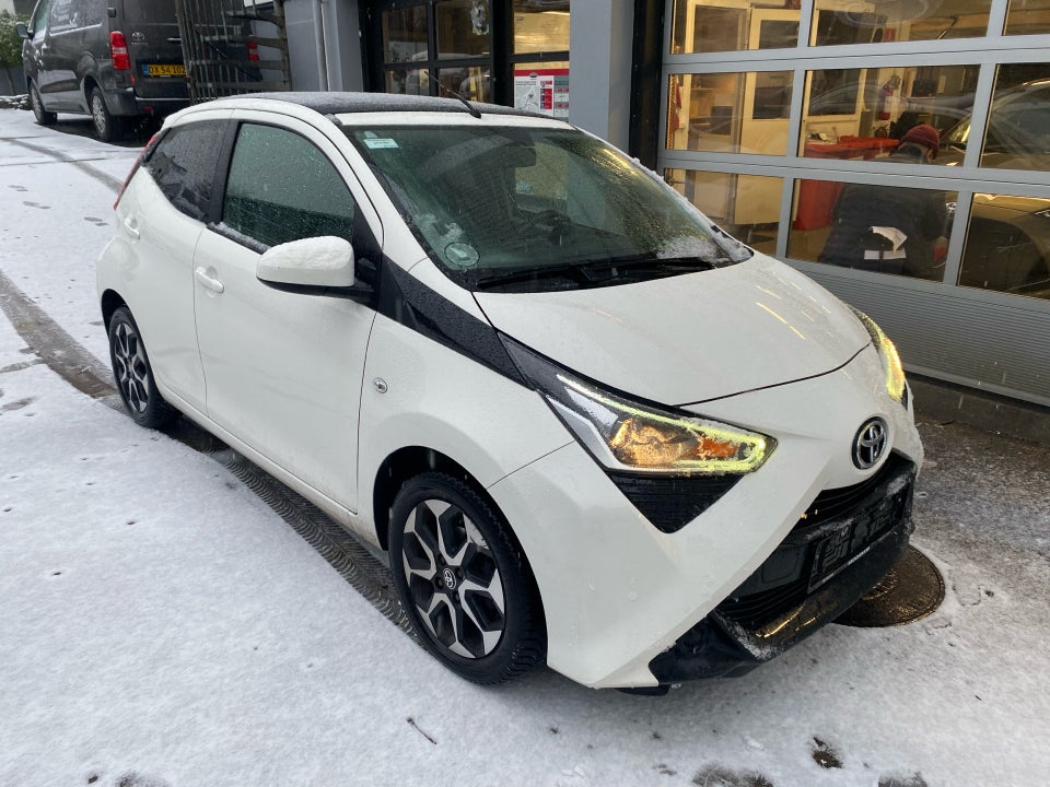 Toyota Aygo 1,0 VVT-i x-sky 5d