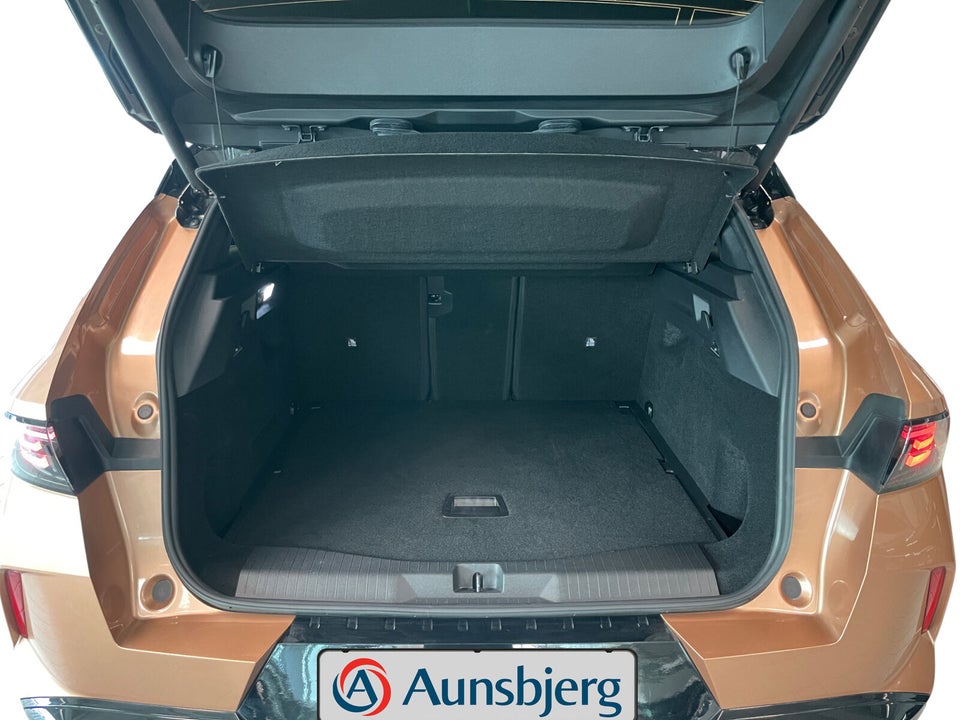 Opel Grandland-e 73 GS Sky 5d