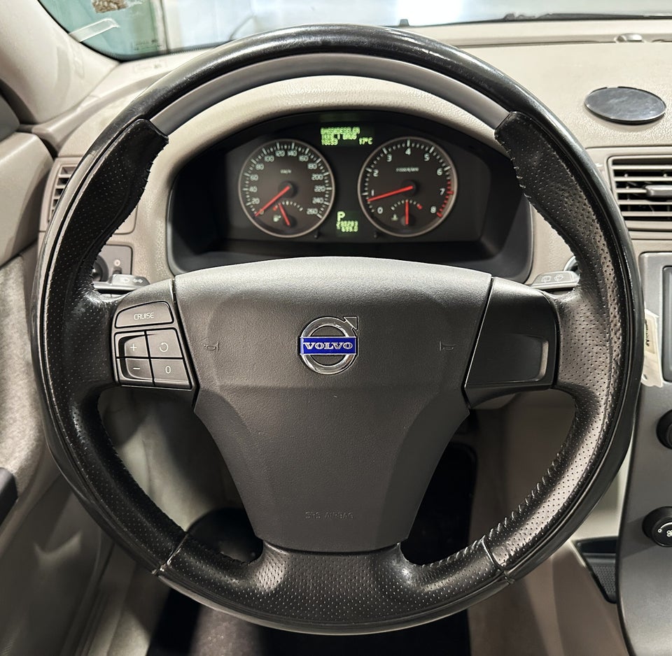 Volvo V50 2,4i aut. 5d