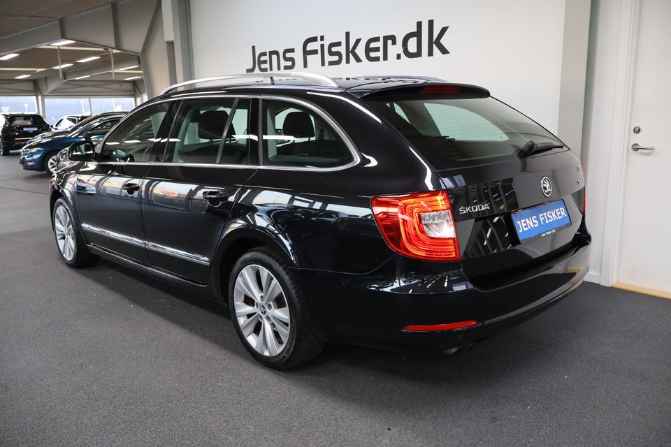 Skoda Superb 1,4 TSi 125 Elegance Combi 5d