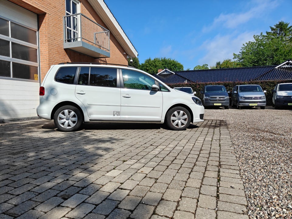 VW Touran 1,6 TDi 105 Comfortline BMT Van 5d