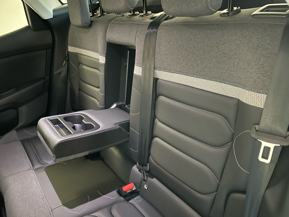 Citroën ë-C4 50 Shine 5d