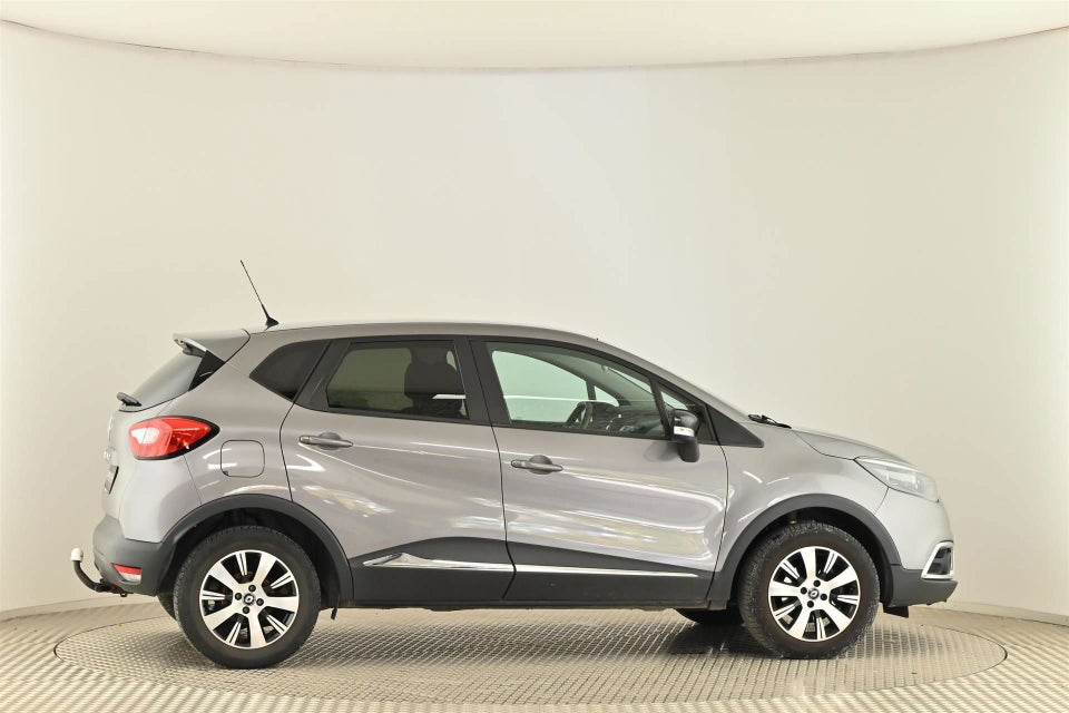 Renault Captur 1,2 TCe 120 Expression EDC 5d