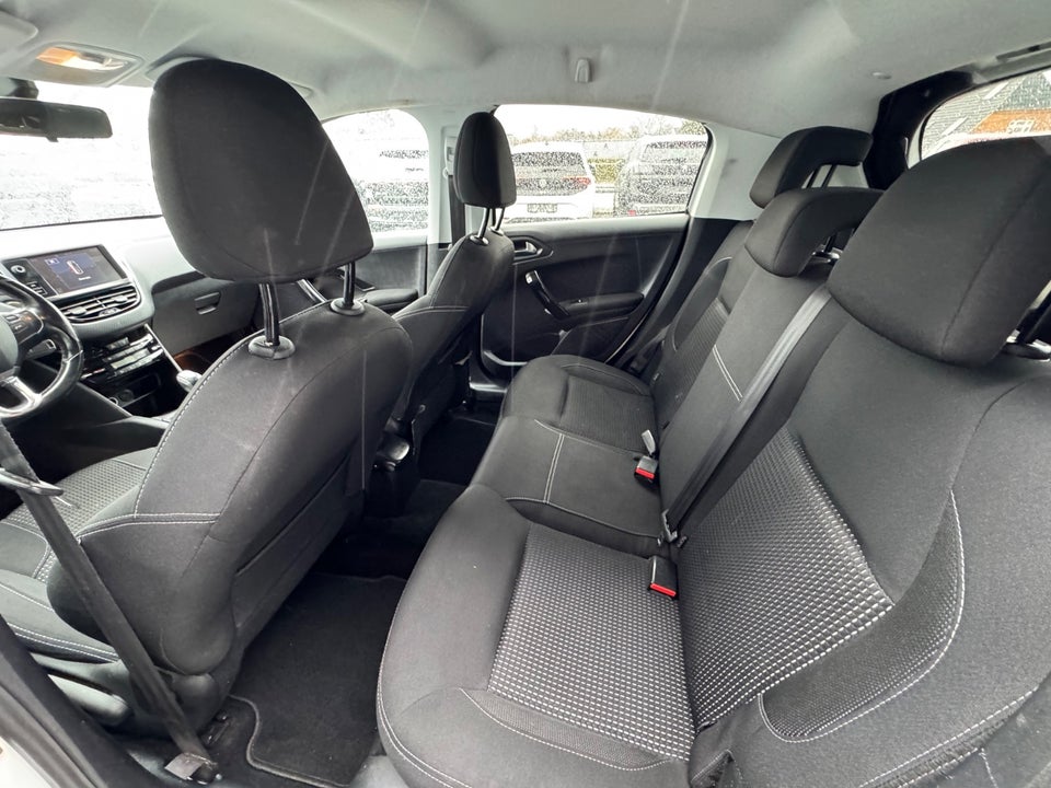 Peugeot 208 1,6 BlueHDi 100 Active+ 5d