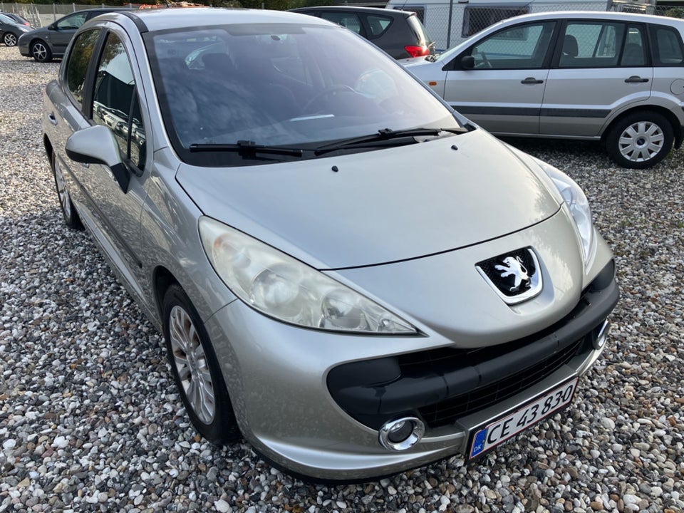 Peugeot 207 1,6 Performance S 5d