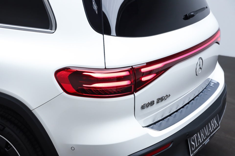 Mercedes EQB250+ AMG Advance Plus 5d