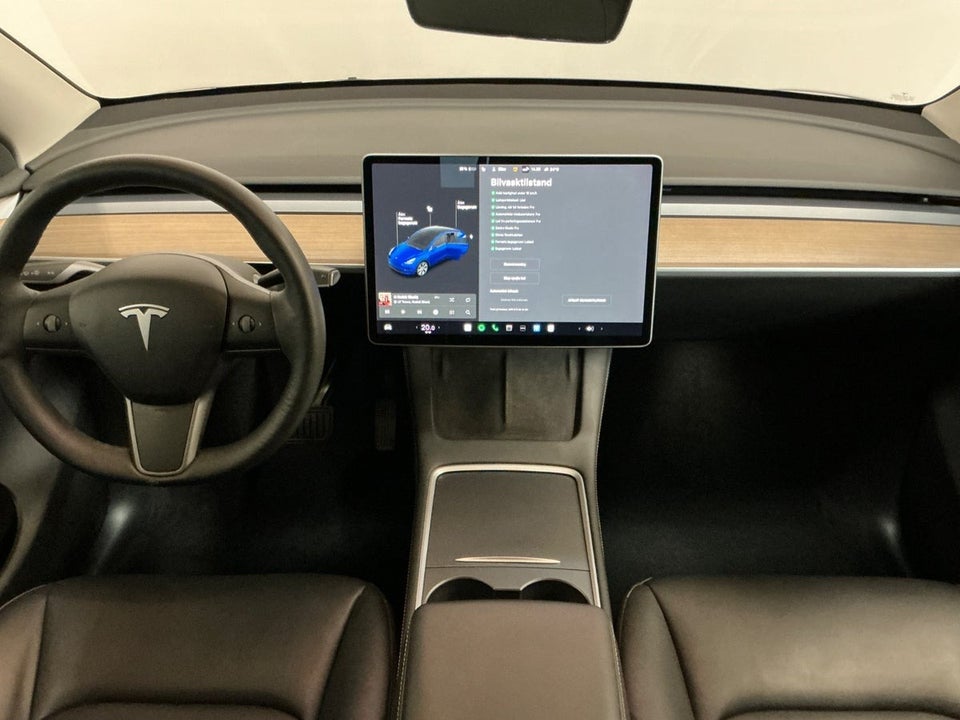 Tesla Model Y Long Range AWD 5d