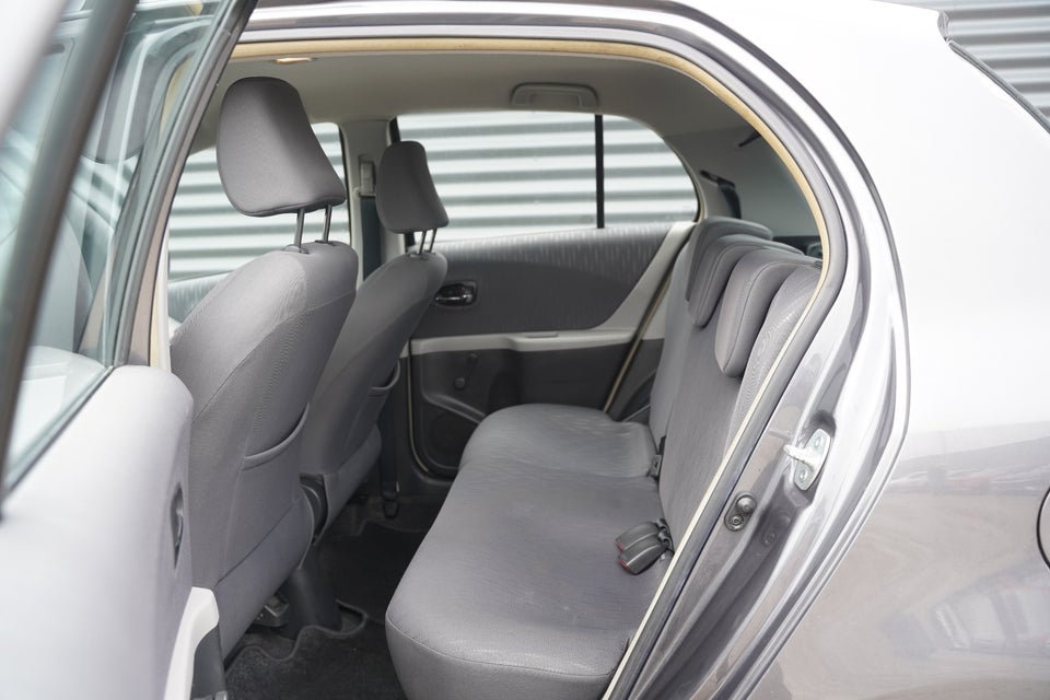 Toyota Yaris 1,3  5d