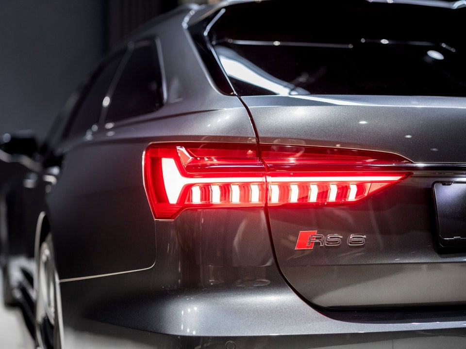 Audi RS6 4,0 TFSi Avant quattro Tiptr. 5d