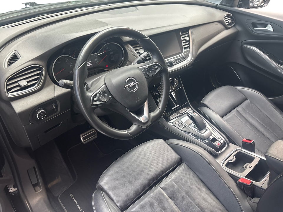 Opel Grandland X 1,6 Hybrid Exclusive aut. 5d