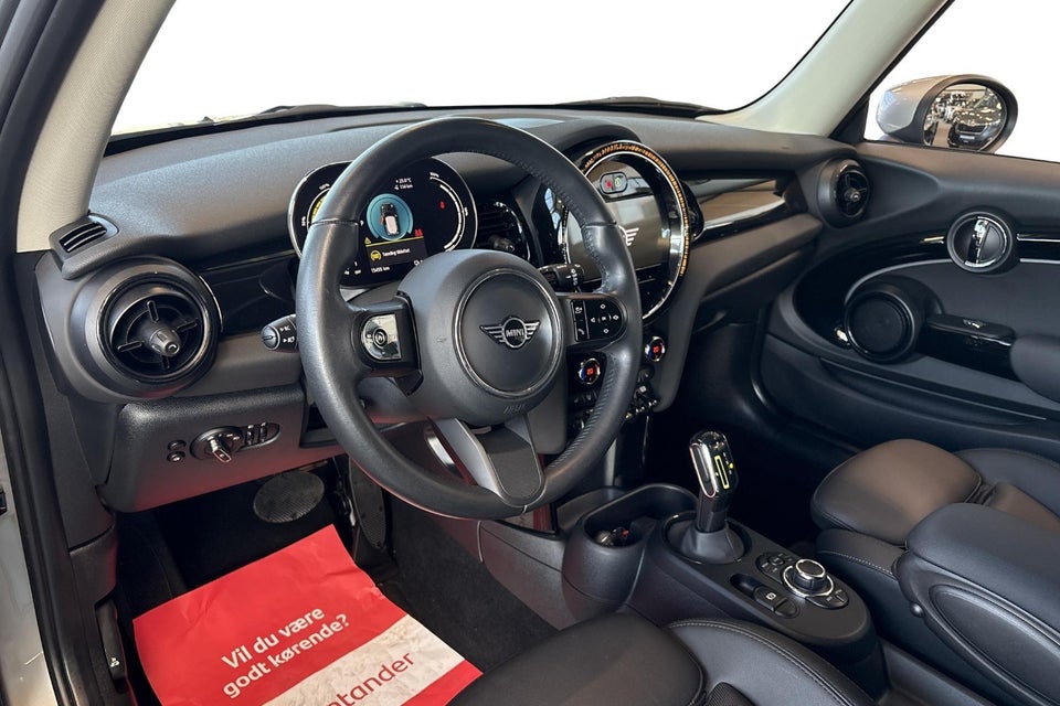 MINI Cooper SE Edition Premium Plus 3d
