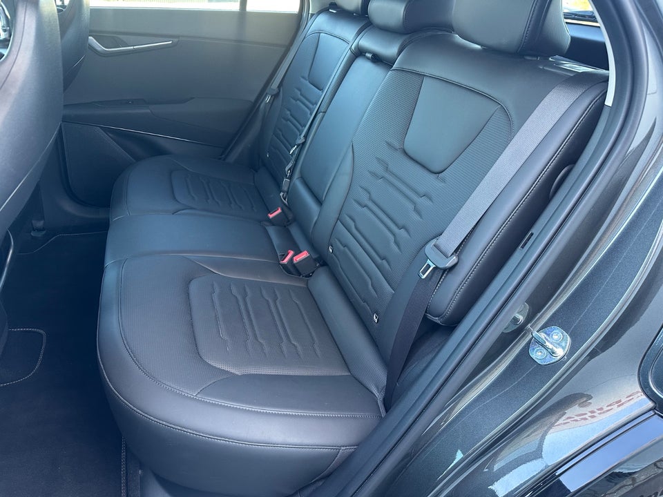 Kia Niro 64 EV Inspire 5d