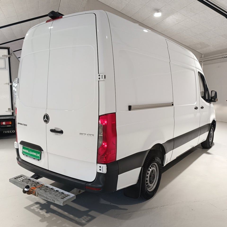 Mercedes Sprinter 317 2,0 CDi A2 Kassevogn aut. RWD