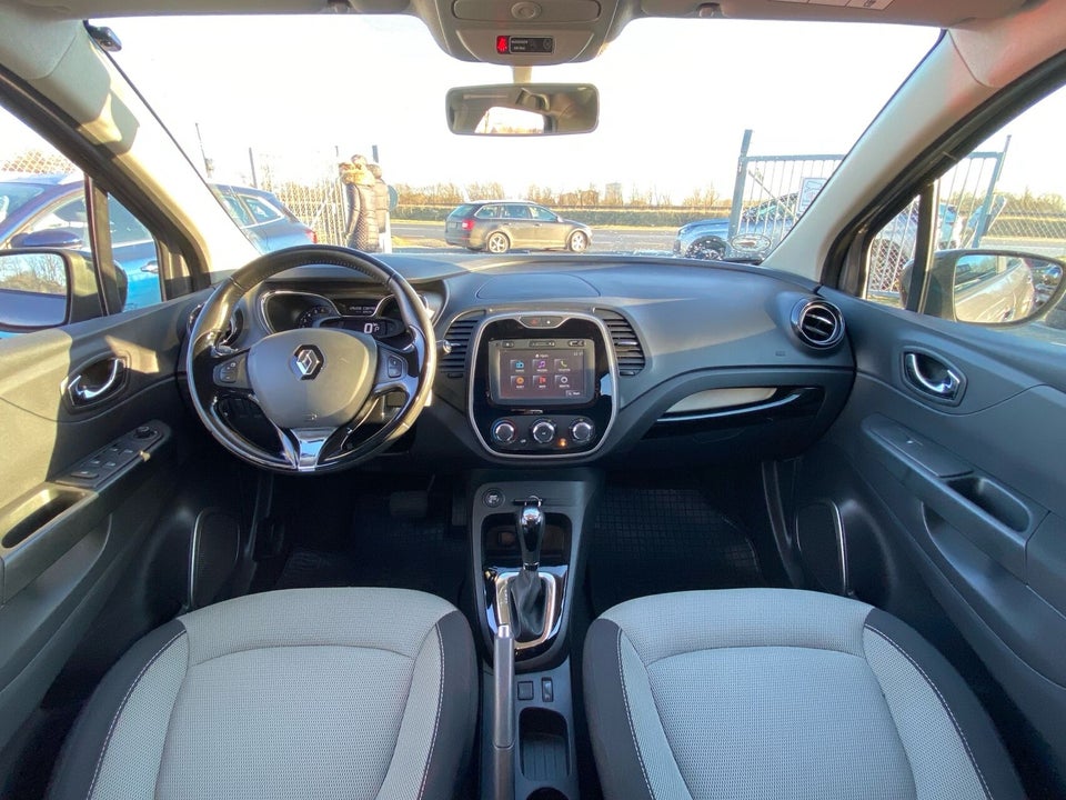 Renault Captur 1,2 TCe 120 Expression EDC 5d