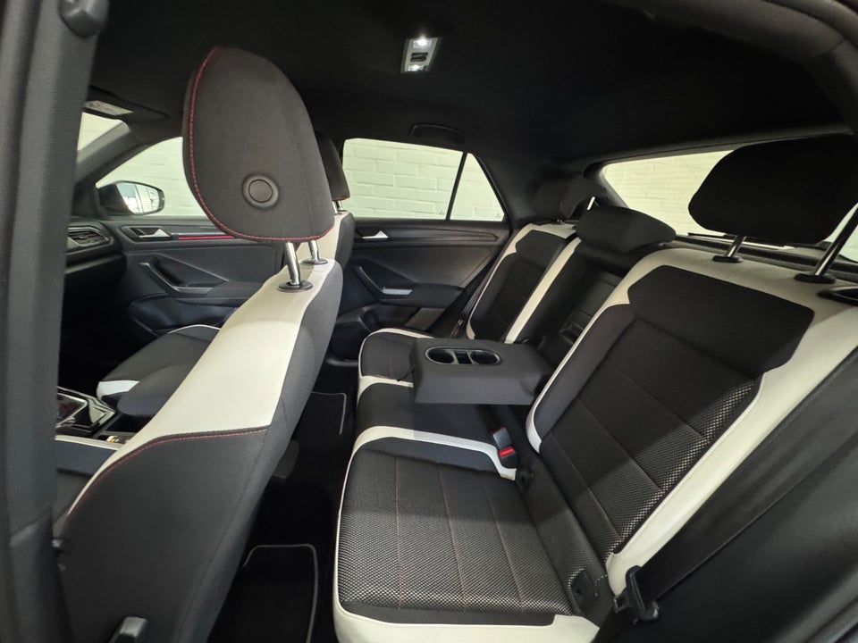 VW T-Roc 1,5 TSi 150 Sport DSG 5d