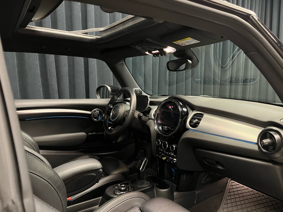 MINI Cooper SE Yours Trim 3d