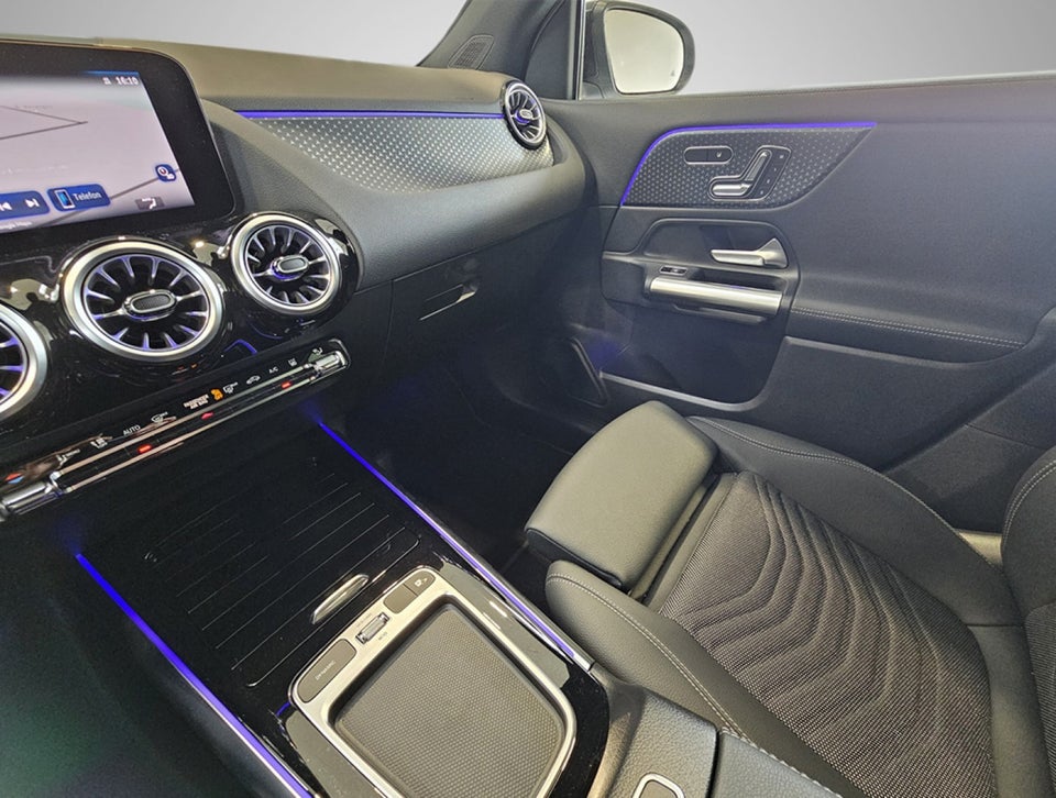 Mercedes EQA250 Progressive 5d