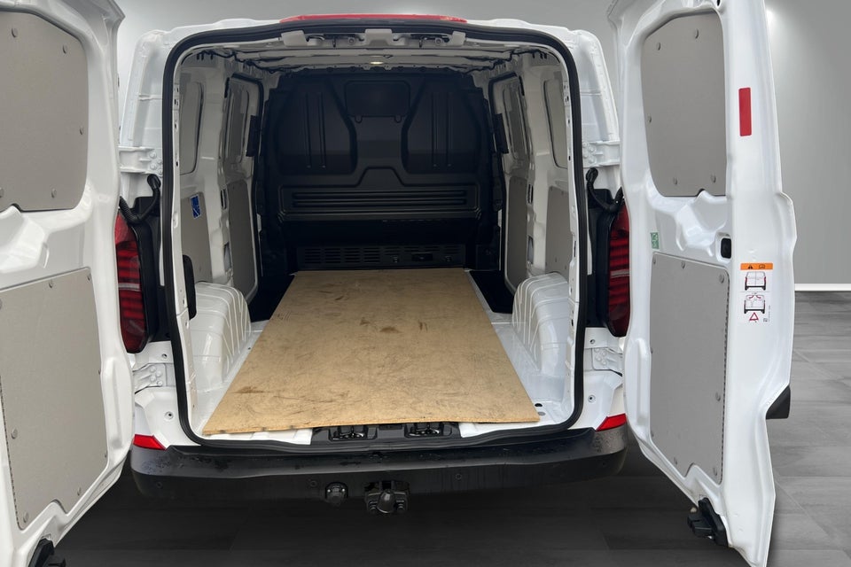 VW e-Transporter 64 Comfort Kassevogn SWB