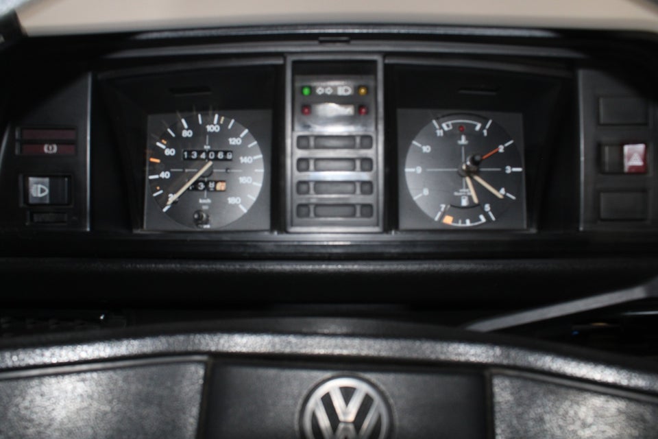 VW Transporter Pick-up 2d