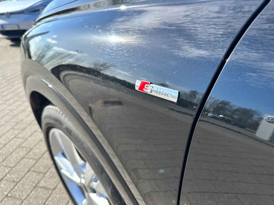 Audi Q4 e-tron 40 Attitude Sportback 5d