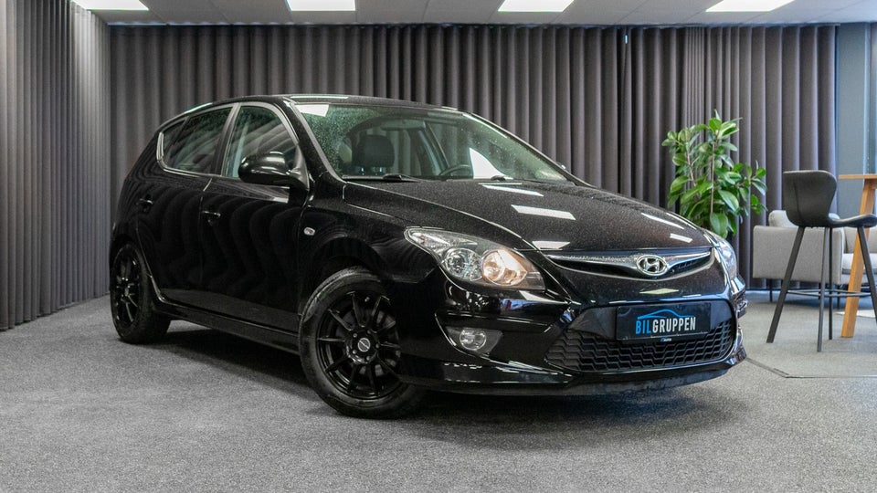 Hyundai i30 1,6 CRDi 128 Comfort aut. 5d