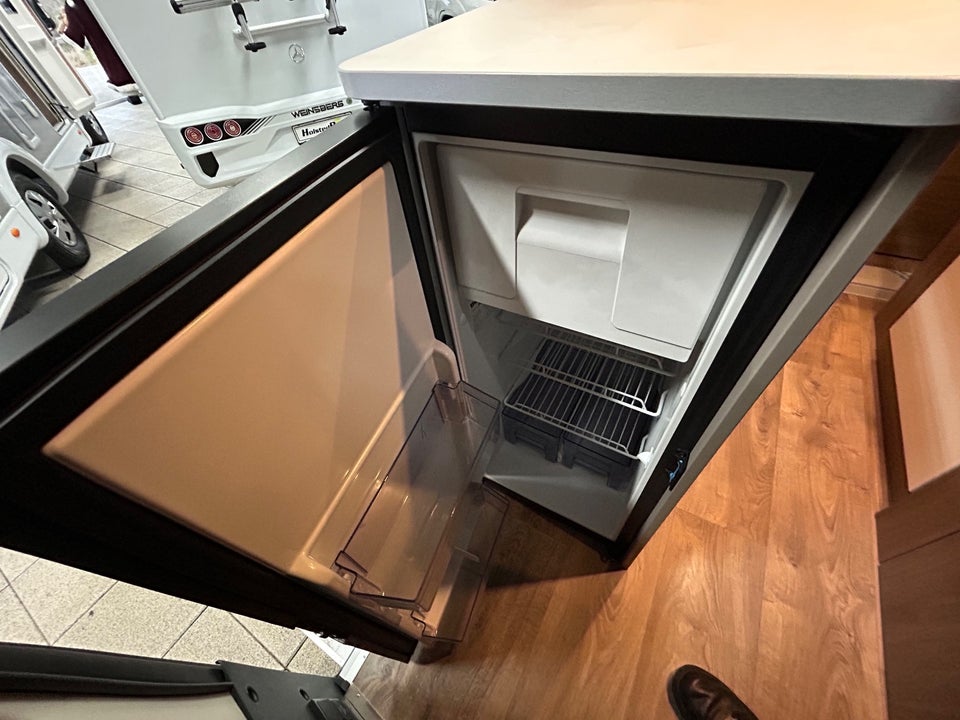 Carado CV602 PRO 2,2 JTD 140 aut. 3d