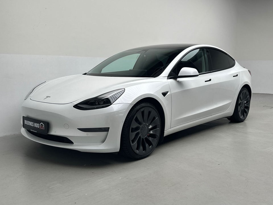 Tesla Model 3 Performance AWD 4d