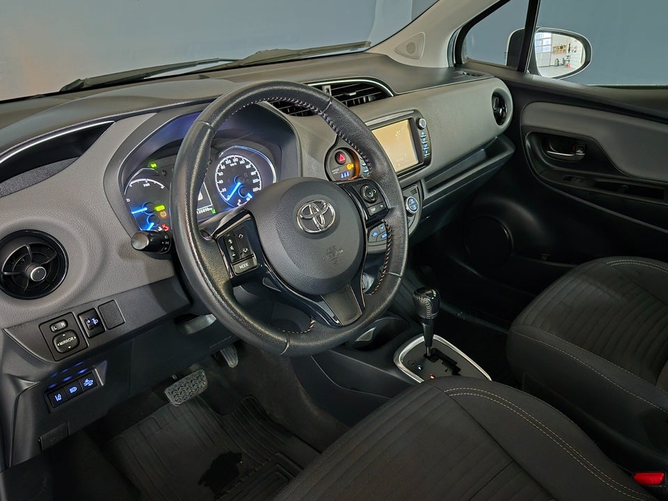 Toyota Yaris 1,5 Hybrid H2 e-CVT 5d