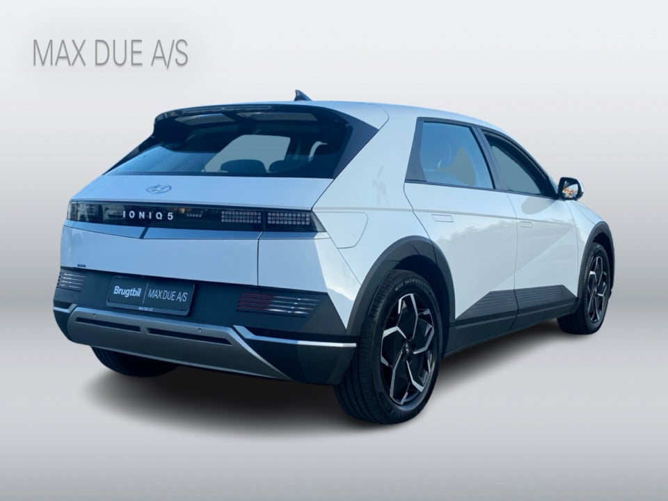 Hyundai Ioniq 5 77 Essential 5d