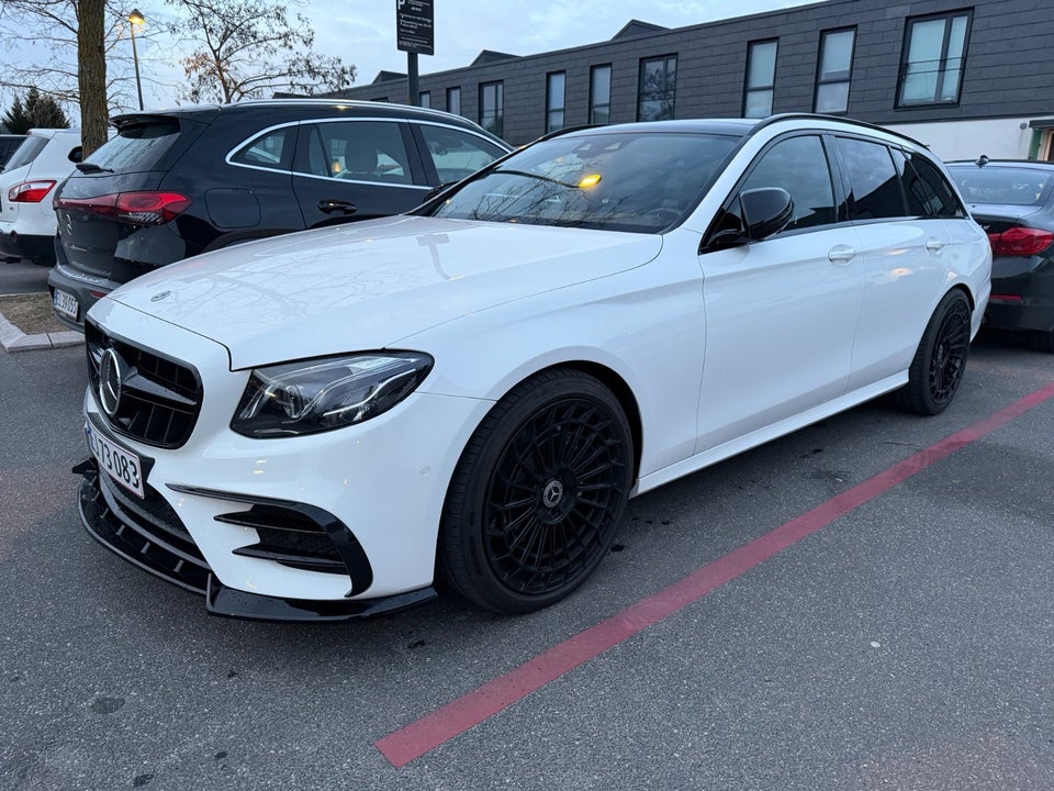 Mercedes E220 d 2,0 AMG Line stc. aut. 4Matic 5d