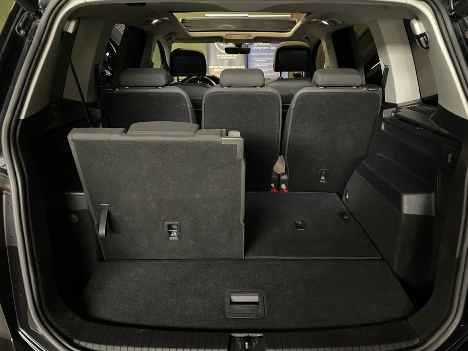 VW Touran 2,0 TDi 150 Highline DSG 7prs 5d