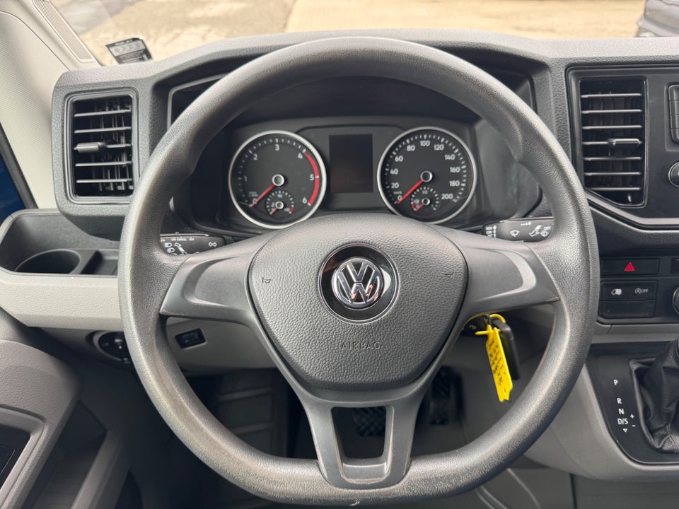 VW Crafter 35 2,0 TDi 140 Kassevogn L3H3 aut.